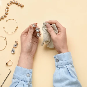 Jak čistit zlaté a stříbrné šperky | Zlatnická dílna Horníčkova