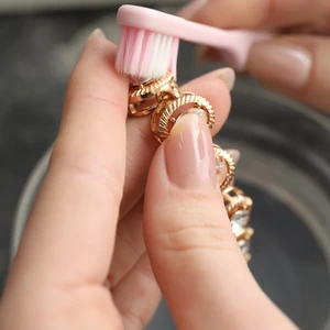 Péče o zlato a stříbro: čištění a opravy | Zlatnická dílna Horníčkova